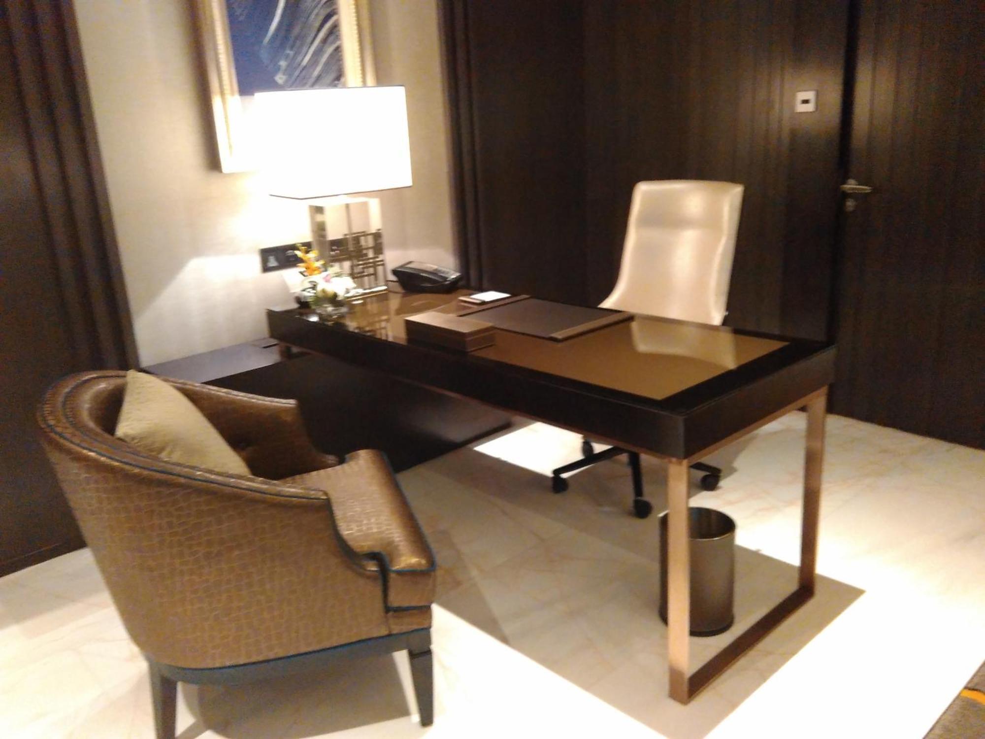 Wanda Realm Hotel Dongying Rum bild