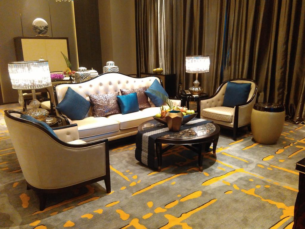 Wanda Realm Hotel Dongying Rum bild