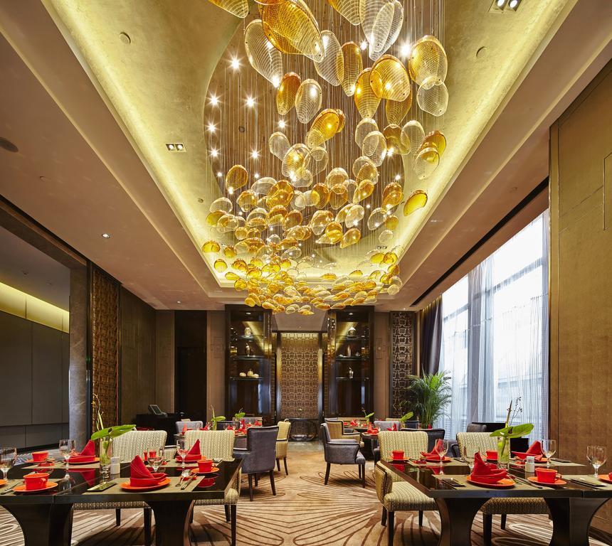 Wanda Realm Hotel Dongying Exteriör bild