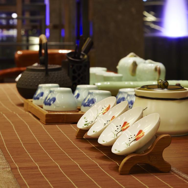 Wanda Realm Hotel Dongying Exteriör bild